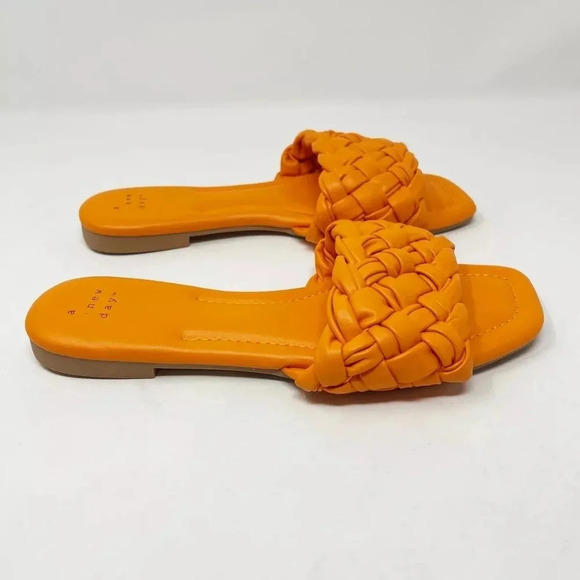 A New Day Carissa Slide Sandals with Memory Foam Insole, Color Orange Size 8 - Picture 1 of 9